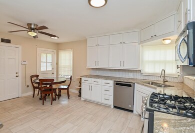 3738 Charleston St, Houston, TX 77021 - photo 6