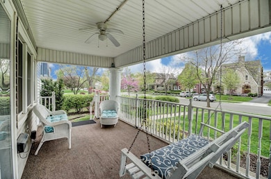 58 S Cassady Ave, Columbus, OH 43209 - photo 4