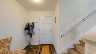 451 sawmill foyer