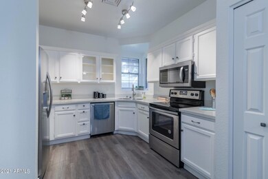 914 East Cullumber Street (12).jpg-SMALL