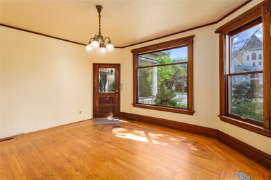 340 S 5th St W, Missoula, MT 59801 - photo 5