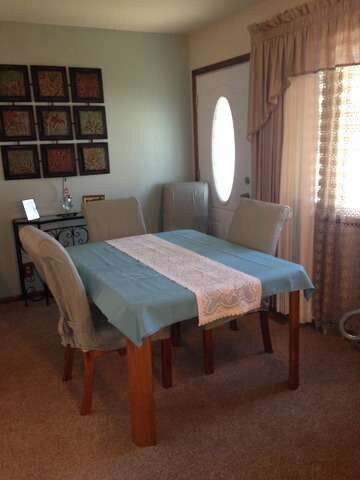 27 Helm Rd, Carpentersville, IL 60110 - photo 4