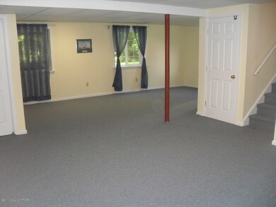 398 Analomink Rd, East Stroudsburg, PA 18301 - photo 6