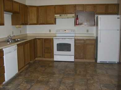 5930 E Pilgrim Ct unit 2, Wasilla, AK 99654 - photo 3