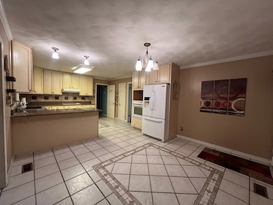 2007 Acker Dr, Albany, GA 31707 - photo 4