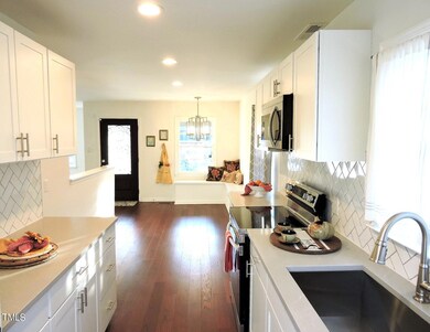 Kitchen 6