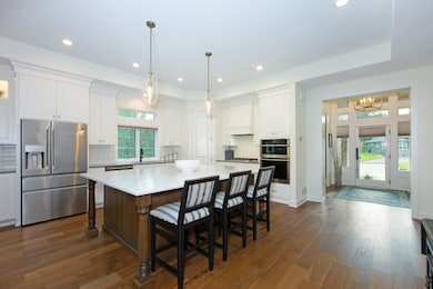 11874 Azure Lane 4.jpg