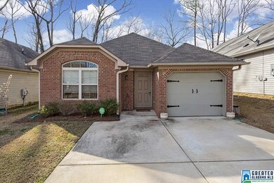 2124 Greendale Cir, Birmingham, AL 35215 - photo 2