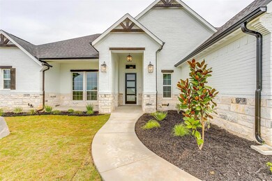 1033 Freedom Ct, Weatherford, TX 76088 - photo 4
