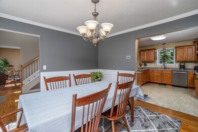 14 Magnolia Dr, Goffstown, NH 03045 - photo 6