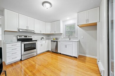 40 Lincoln St, Northborough, MA 01532 - photo 4