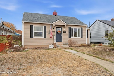 5018 N Stevens St, Spokane, WA 99205 - photo 3