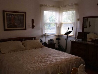 18 Wood Rd, Middletown, RI 02842 - photo 7