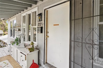 122 W 61st St, Savannah, GA 31405 - photo 6