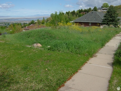 1342 E Skyline Dr N unit 30, Bountiful, UT 84010 - photo 2