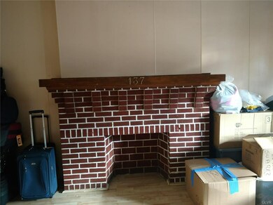 137 S 15th St, Allentown, PA 18102 - photo 4