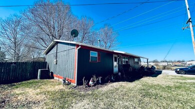 212 W Walnut St, Nixa, MO 65714 - photo 3