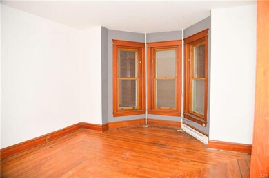 1344 W Linden St unit 2nd Floor, Allentown, PA 18102 - photo 5