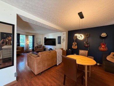 1277 Eagle View Dr, Columbus, OH 43228 - photo 6