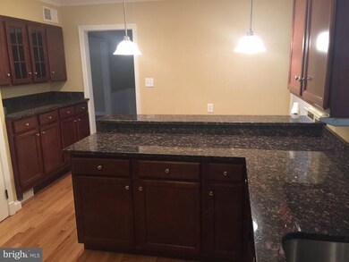 6302 Martins Ln, Lanham, MD 20706 - photo 7