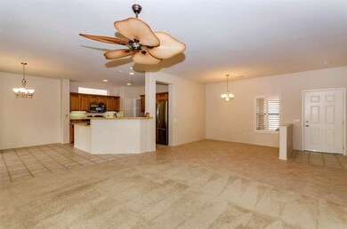 Entry,Breakfast & Dining Area