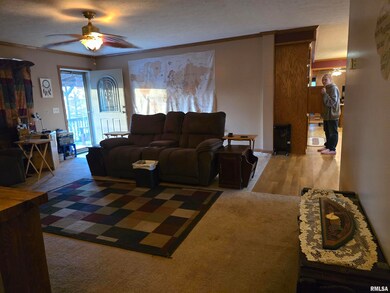 13960 Meridian Rd, Carterville, IL 62918 - photo 7