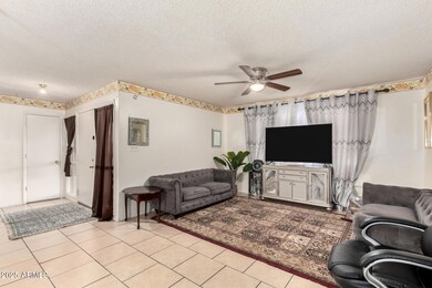 2127 E Ellis Dr, Tempe, AZ 85282 - photo 5