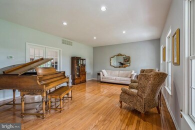 36 Anderson Way, Monmouth Junction, NJ 08852 - photo 7