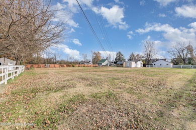 3517 Hillview Dr, Louisville, KY 40229 - photo 5