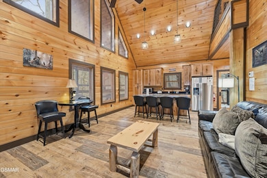 1104 Laddie Buck Ln, Gatlinburg, TN 37738 - photo 4