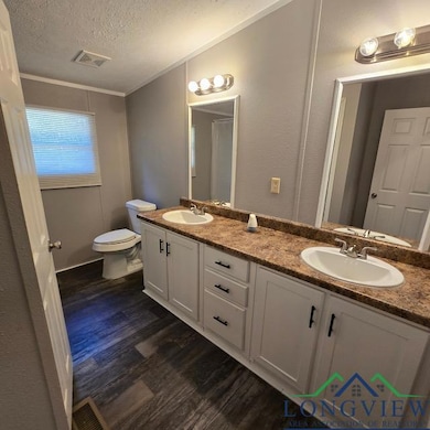 1975 Cr 2074, Hull, TX 77564 - photo 4