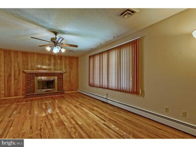 1399 S Myrtle St, Vineland, NJ 08360 - photo 3