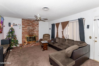 44512 N Tabler Ave, Lancaster, CA 93535 - photo 2