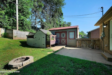 124 Mcgowan Ave, Bardstown, KY 40004 - photo 3