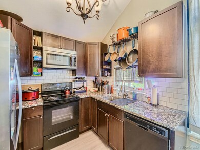 3671 S Danube Cir, Aurora, CO 80013 - photo 4