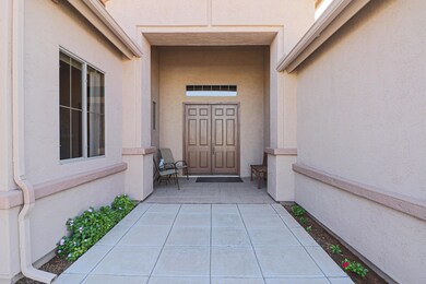 Elegant Entry !