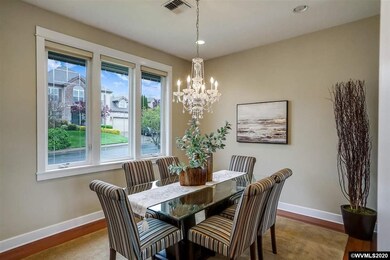 682 Hazeltine Ave SE, Salem, OR 97306 - photo 5