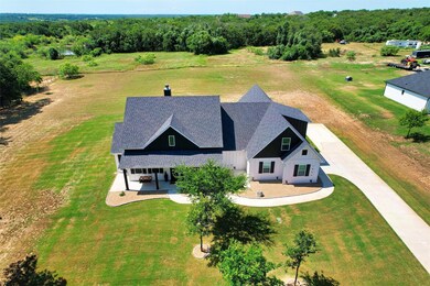 1004 Freedom Ct, Weatherford, TX 76088 - photo 6