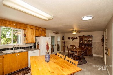 1611 E Lincoln Ave, Nampa, ID 83686 - photo 7