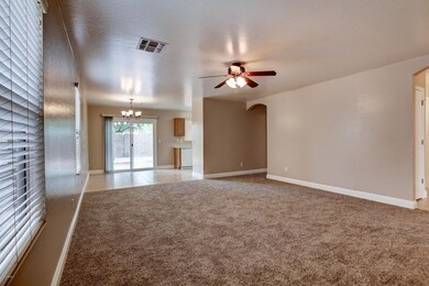 06-Living Room