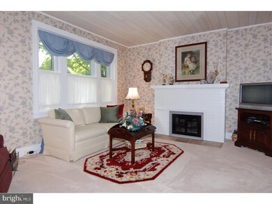 703 Wayne Ave, Reading, PA 19611 - photo 5