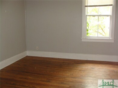 607 W 44th St unit Upper, Savannah, GA 31405 - photo 7