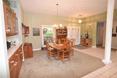 645 N Hickory Hills Dr, Columbus, IN 47201 - photo 5