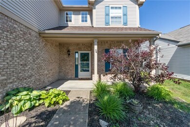 2730 Longleaf Dr, Greenwood, IN 46143 - photo 2