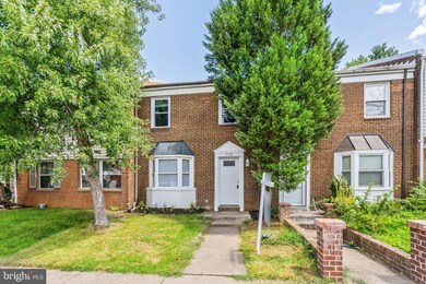 7938 Sharpsburg Ct, Manassas, VA 20109 - photo 2