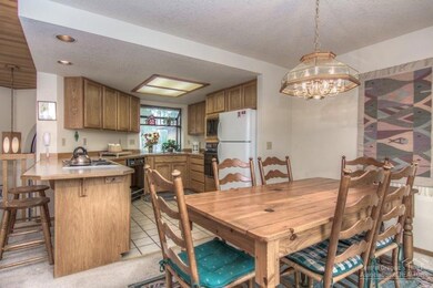 13 Fairway Ln, Bend, OR 97702 - photo 6