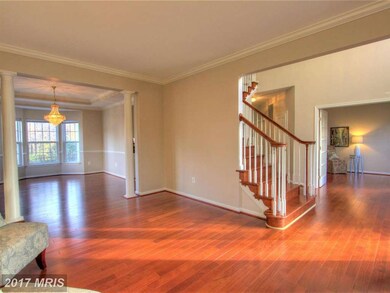 11329 Bishops Gate Ln, Laurel, MD 20723 - photo 4