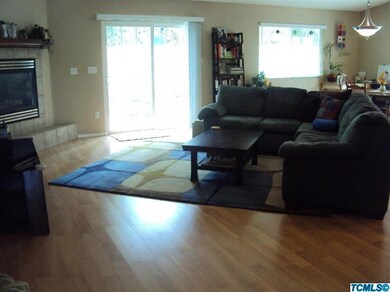 Ideal open floor plan with fireplace