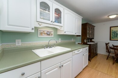 Wedgewood_Dr_1005_Plainwell_49080-4