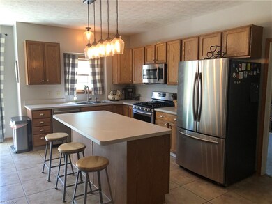 24391 Wilderness Trail, Olmsted Falls, OH 44138 - photo 2